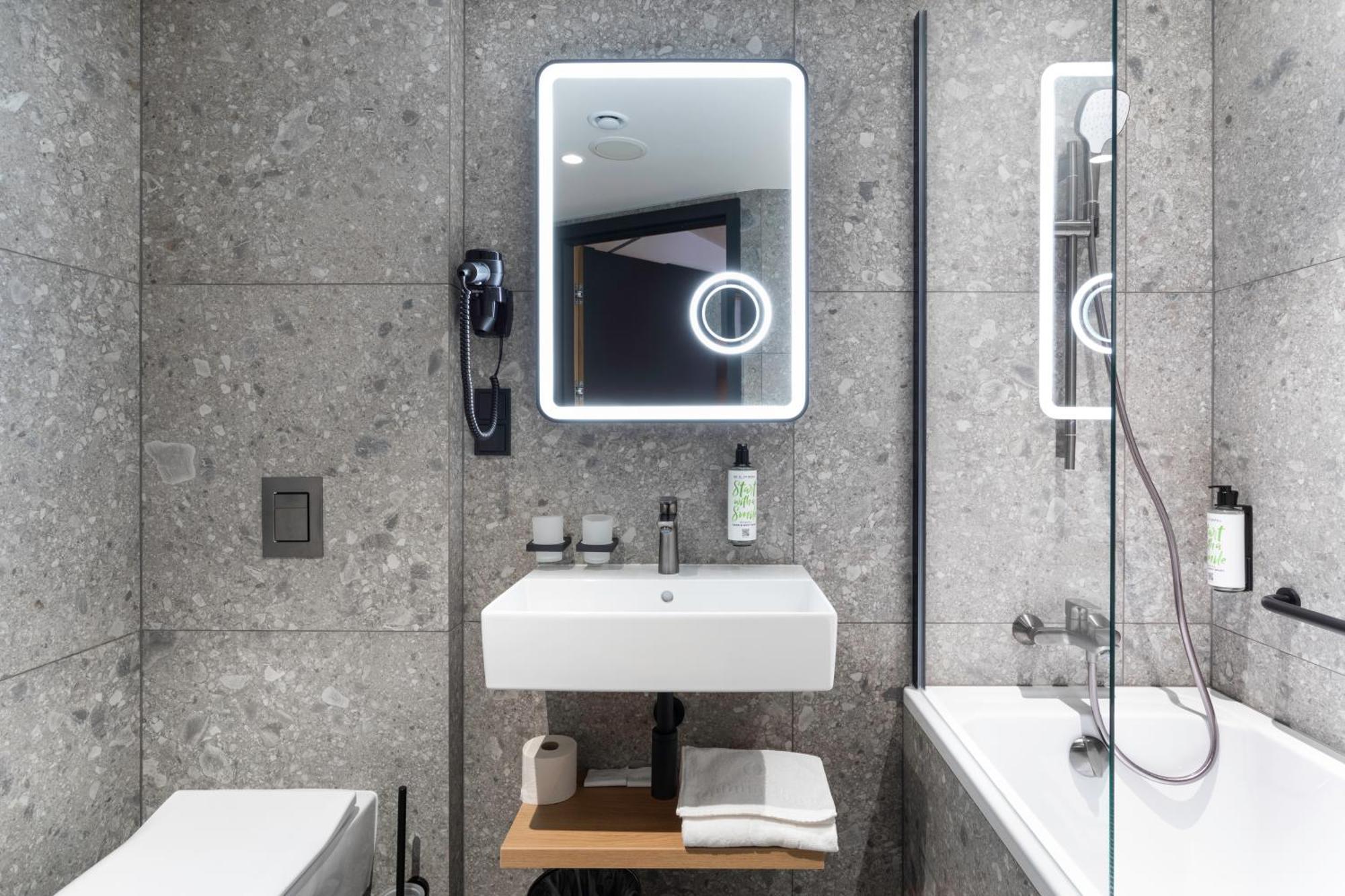 Qubus Hotel Katowice Kültér fotó
